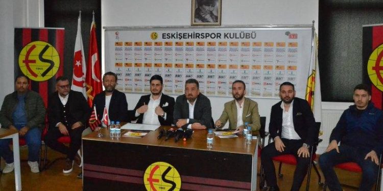 Eskişehirspor, kapanma tehlikesi yaşıyor
