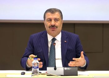 Fahrettin Koca’dan ‘randevu krizi’ açıklaması: Yakında 6 bin doktor kamuya dönecek
