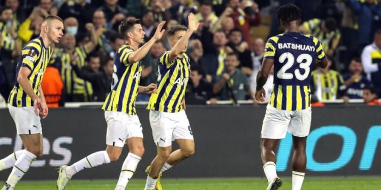 Fenerbahçe'den tarihi geri dönüş!