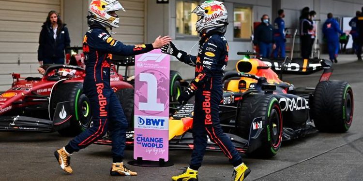 Formula 1 takımlarından Red Bull, bütçe ihlalinden dolayı ceza ile karşı karşıya