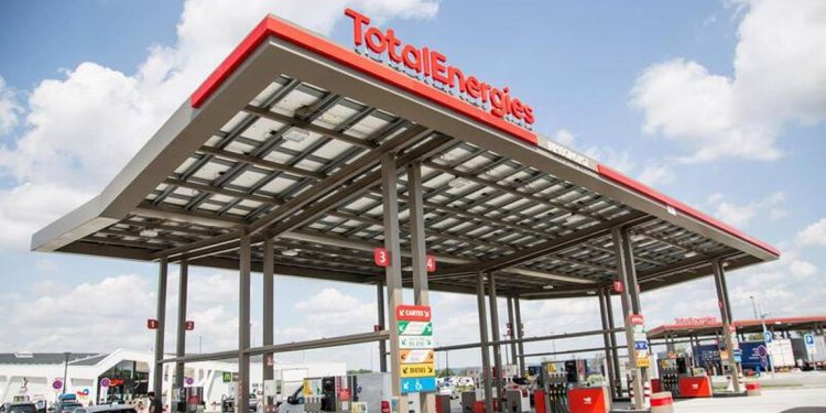 Fransa'da bazı bölgeler akaryakıt satışına kısıtlama getirdi