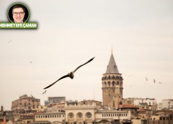 Galata Kulesi’nde martılaşmak