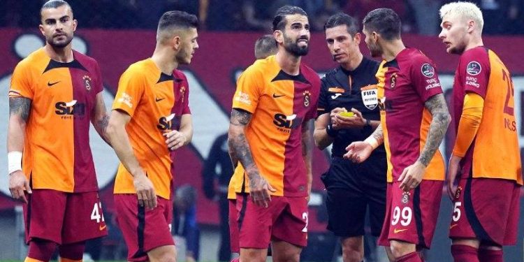 Galatasaray maçı sonrası MHK'den Ali Palabıyık kararı!