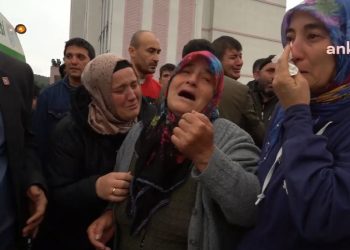 Göçük altında oğlunu umutla bekleyen Nebile Bulut acı haberle yıkıldı: ‘Hepimizi bıraktı gitti’