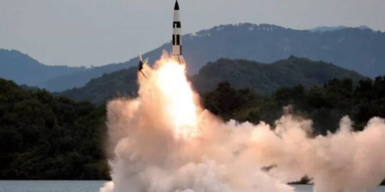 Güney Kore: Kuzey Kore'nin nükleer silahları artık tüm dünyayı tehdit ediyor