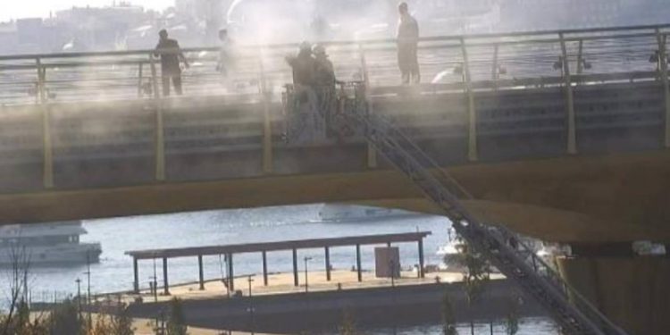 Haliç metro istasyonunda yangın: Seferler durduruldu
