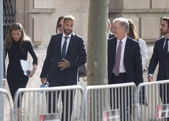 Hapis cezası istenen Neymar, mahkemede ifade verdi: Kalbim beni Barcelona'ya götürdü