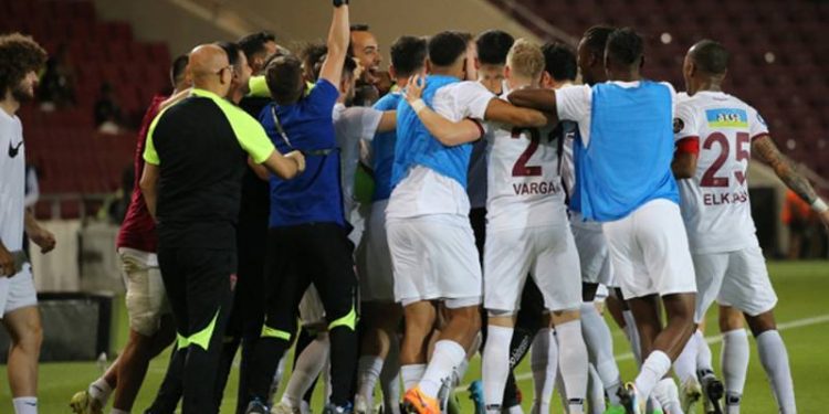 Hatayspor Volkan Demirel'le 2'de 2 yaptı