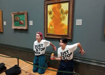 İklim aktivistleri, Van Gogh’un 84 milyon dolarlık tablosuna çorba fırlattı!