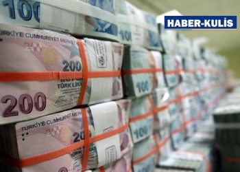 İktidar Malezya’da para basıyor iddiası