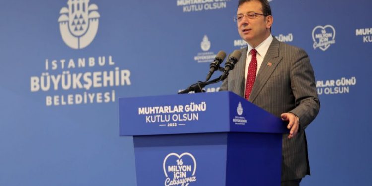 İmamoğlu: Devletin bütün kurumlarına ayrıştırmadan bakıyoruz