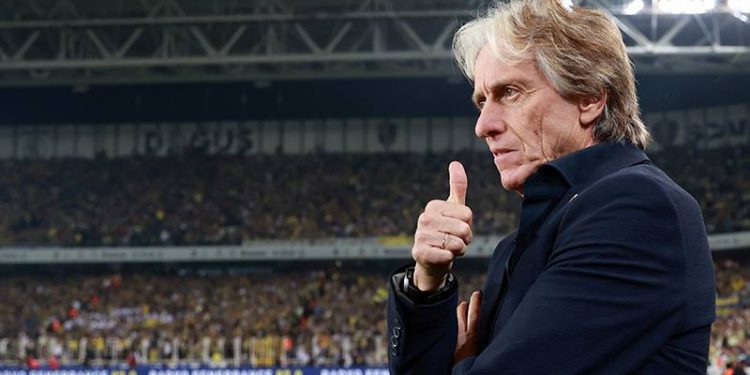 Jorge Jesus: Defansta göstermiş olduğumuz kötü performansta yorgunluğun da etkisi var