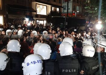 Kadıköy’de ‘Şebnem Korur Fincancı’ eylemine polisten sert müdahale