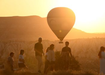 Kapadokya’da balon fiyatları uçunca yerli turist çözümü sanal turda buldu