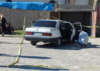 Kayseri’de 2 kişi, garajdaki otomobilde ölü bulundu
