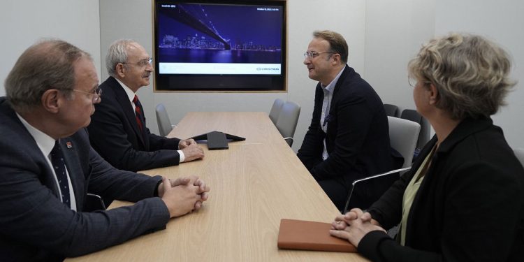 Kılıçdaroğlu: İktidara gelir gelmez PayPal yasağını kaldıracağız