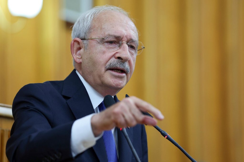 Kılıçdaroğlu: Teklif sadece başörtüsüyle ilgili değil, hakim de etek boyuna karışmasın