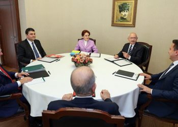 Kılıçdaroğlu ev sahipliğindeki altılı masa görüşmesi sona erdi, ‘birlik’ mesajı geldi