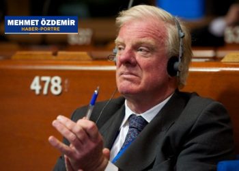 Liderlere eyvallahı olmayan 40 yıllık politikacı: Sir Edward Leigh