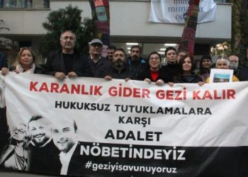 'Mahalleme Dokunma' sergisi açıldı