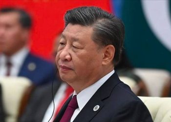 Mao'dan sonra iktidarını üçüncü döneme taşıyan ilk lider: Şi Cinping Çin Komünist Partisi Genel Sekreterliği'ne yeniden seçildi