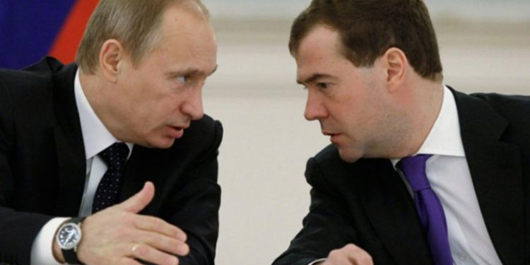Medvedev'den İsrail'e: Ukrayna'ya silah desteği tüm ilişkilerimizi yok eder