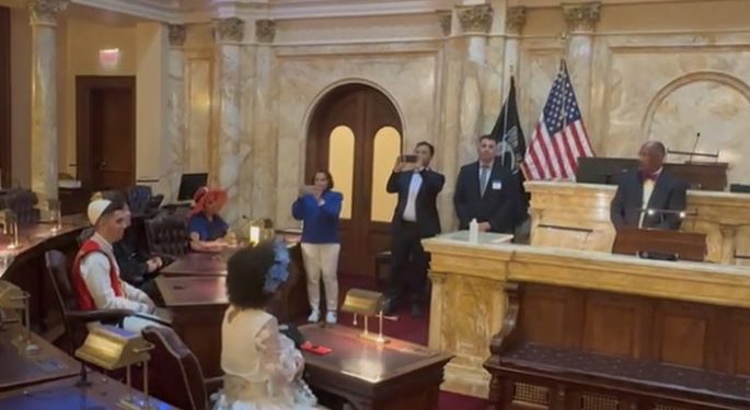New Jersey Eyalet Senatosu ve Meclisi IFLC’yi resmi olarak tanıdı