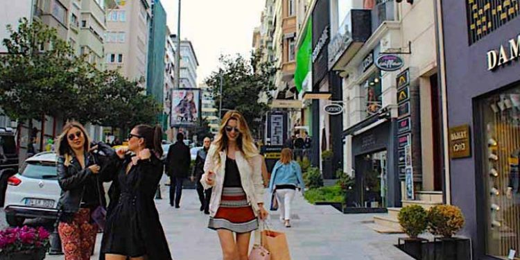 Nişantaşı'nda şoke eden iş ilanı: Gören herkes şaşırıyor