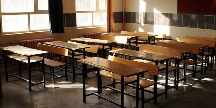 Öğretmenlerden grev kararı