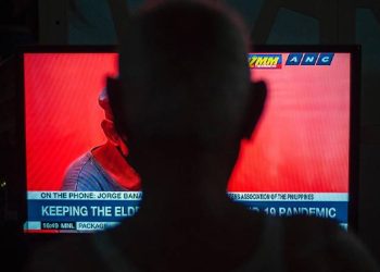 Pandemi sırasında akıl sağlığını korumanın en iyi yöntemlerinden biri, haberlerden kaçınmak çıktı