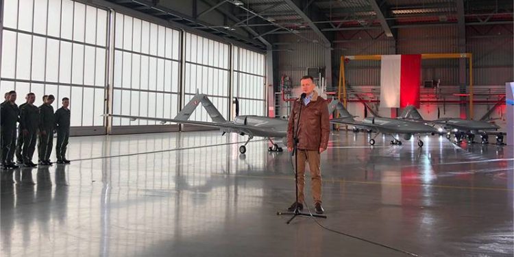 Polonya ilk Bayraktar İHA’ları teslim aldı