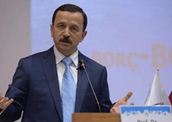 Prof. Dr. Mete Gündoğan, Saadet Partisi Genel Başkan adaylığından çekildi