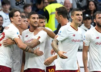 Roma, geriden gelerek Inter'i deplasmanda yendi