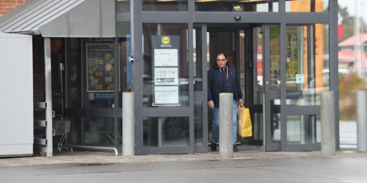 Sabah’ın hedef gösterdiği Bülent Keneş: İt gibi saklanacağınıza arayıp istediğiniz soruyu sorabilirdiniz