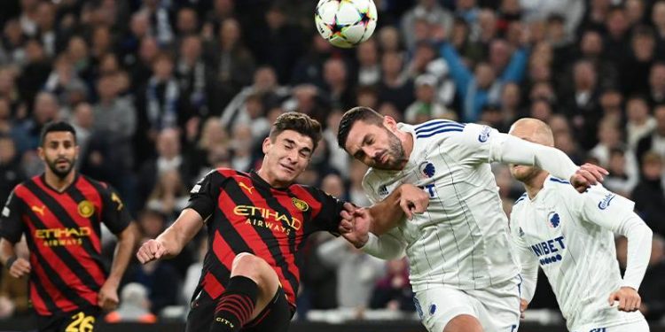 Şampiyonlar Ligi'nde gecenin sonuçları: İki takım üst tura çıkmayı garantiledi