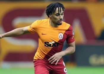 Sasha Boey'e yeni sözleşme, yıllık ücretine zam yapılacak