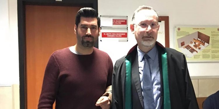 Savcı “15 Temmuz tiyatrodur” paylaşımına Erdoğan’a hakaretten ceza istedi