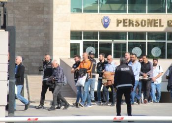 Savcı da kabul etti: Paralar tutuklu ailelerinin kira ve diğer giderleri için dağıtılıyor