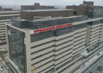 Şehir hastaneleri yandaş müteahhitler için cennete dönüştü