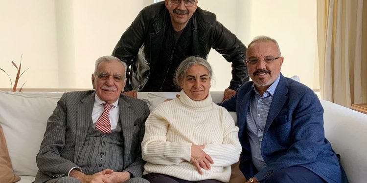 Sırrı Süreyya Önder, Ahmet Türk ve Sırrı Sakık’tan Aysel Tuğluk’a ziyaret