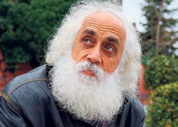 Suavi’den nefret operasyonuna tepki: Bu travmaları aşmanın tek yolu insani yardım ve dayanışmadır