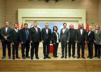 TDP'den ayrılan 11 isim CHP'ye katıldı