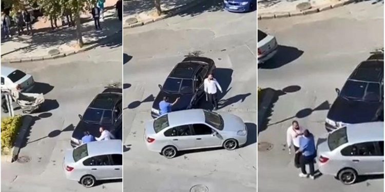 Trafikte tartıştığı sürücülerin üzerine balta ile yürüdü