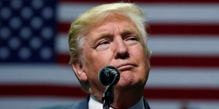 Trump'ın görevdeyken bazı resmi belgeleri Beyaz Saray'ın tuvaletine attığı iddia edildi