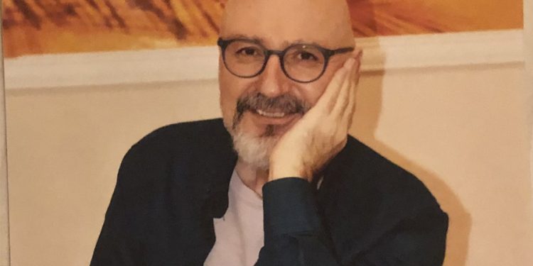 Tutsak gazeteci Mustafa Ünal sevdiklerine Nazım Hikmet’in şiiriyle seslendi