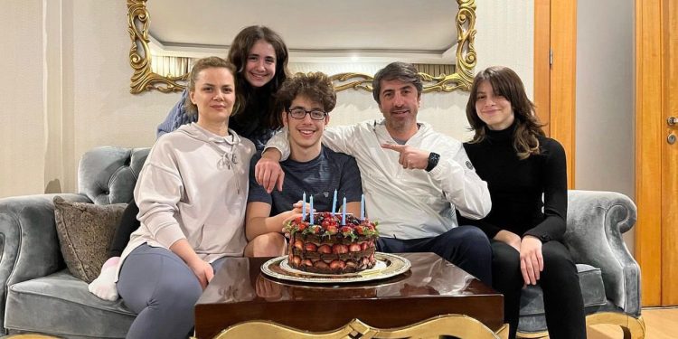 Tutuklanan milli futbolcu Zafer Biryol’un ailesi: Kaçarken yakalanmadı, evinde çay içiyordu