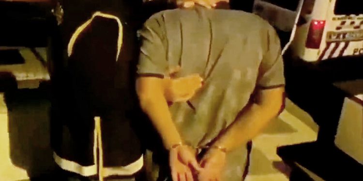 Üsküdar’da bir dershanede gözaltına alınan 35 öğretmen hedef gösterilmiş