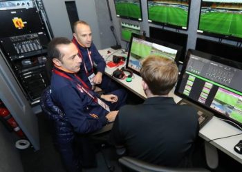 VAR hakemlerinin maaşı ortaya çıktı