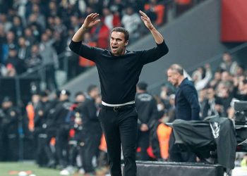 Valerien Ismael'den istifa sorusuna yanıt: Türkçe bilmiyorum...