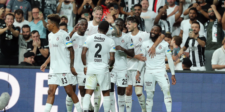Vodafone Park'ta dev randevu: Beşiktaş-Trabzonspor maçı saat kaçta, hangi kanalda?